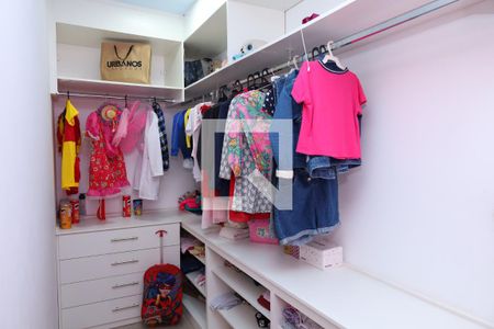 Casa à venda com 185m², 3 quartos e 2 vagasQuarto 3