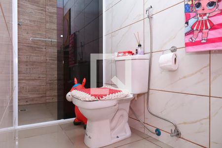 Casa à venda com 185m², 3 quartos e 2 vagasBanheiro quarto 3