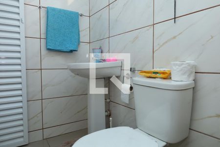 Casa à venda com 185m², 3 quartos e 2 vagasBanheiro Social 1
