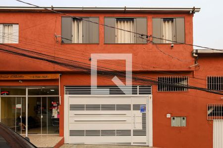 Casa à venda com 185m², 3 quartos e 2 vagasFachada