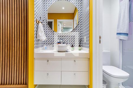 Apartamento à venda com 112m², 3 quartos e 2 vagasBanheiro social