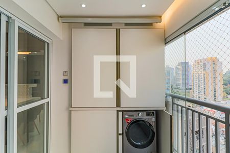 Apartamento à venda com 112m², 3 quartos e 2 vagasVaranda