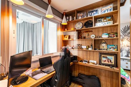 Apartamento à venda com 112m², 3 quartos e 2 vagasSuite - Escritório