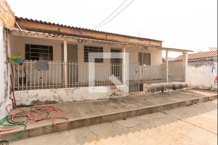 Casa à venda com 295m², 2 quartos e 1 vagaEdícula