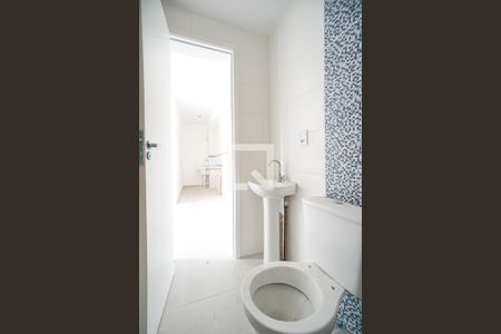 Apartamento para alugar com 38m², 2 quartos e sem vaga Apartamento para alugar com 38m², 2 quartos e sem vagaBanheiro