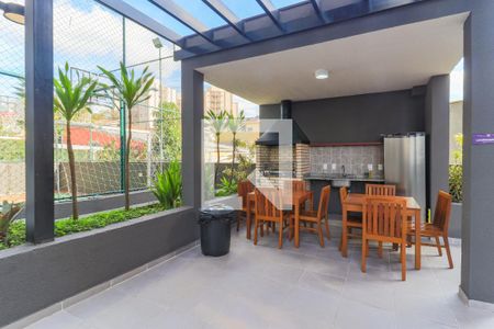 Apartamento para alugar com 40m², 2 quartos e 1 vagaÁrea comum - Churrasqueira