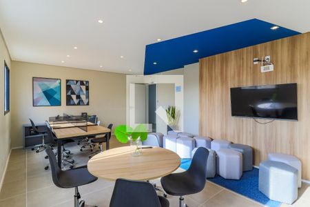 Apartamento para alugar com 40m², 2 quartos e 1 vagaÁrea comum - Coworking
