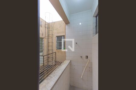 Apartamento à venda com 46m², 1 quarto e sem vaga Apartamento à venda com 46m², 1 quarto e sem vagaCozinha e Área de Serviço