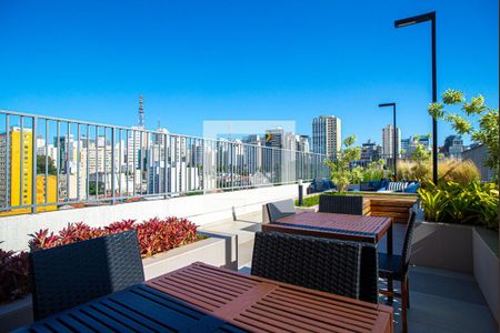 Apartamento para alugar com 28m², 1 quarto e 1 vagaÁrea comum - Área da Churrasqueira