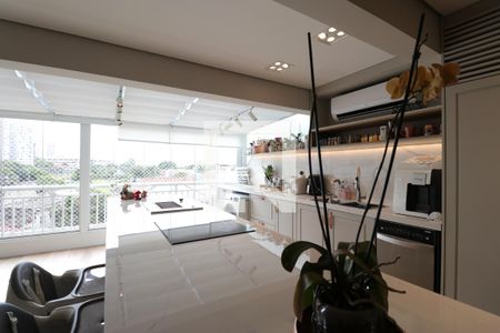 Apartamento à venda com 96m², 2 quartos e 1 vagaCozinha