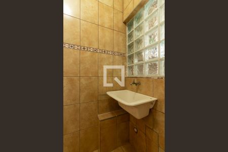 Casa para alugar com 70m², 1 quarto e sem vagaÁrea de Serviço