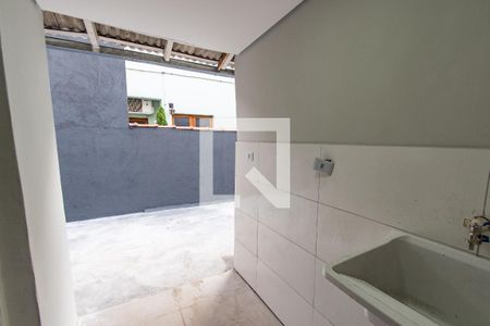 Casa de condomínio à venda com 175m², 2 quartos e sem vagaÁrea de serviço