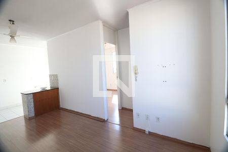 Apartamento para alugar com 45m², 2 quartos e 1 vagaSala