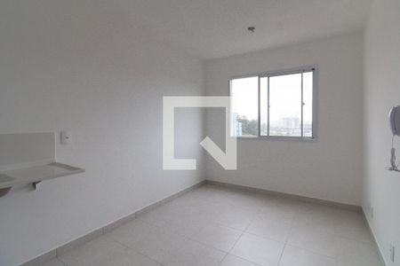 Sala/Cozinha de apartamento à venda com 2 quartos, 39m² em Jardim Celeste, São Paulo