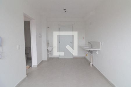 Sala/Cozinha de apartamento à venda com 2 quartos, 39m² em Jardim Celeste, São Paulo
