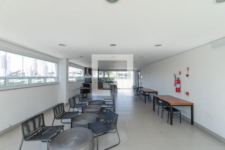 Apartamento à venda com 68m², 2 quartos e 1 vagaÁrea comum