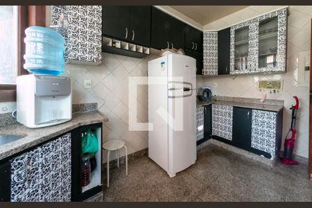 Casa à venda com 400m², 3 quartos e 2 vagasCozinha