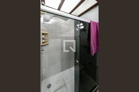 Casa à venda com 400m², 3 quartos e 2 vagasBanheiro 1