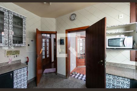 Casa à venda com 400m², 3 quartos e 2 vagasCozinha