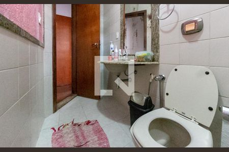 Casa à venda com 400m², 3 quartos e 2 vagasBanheiro 2