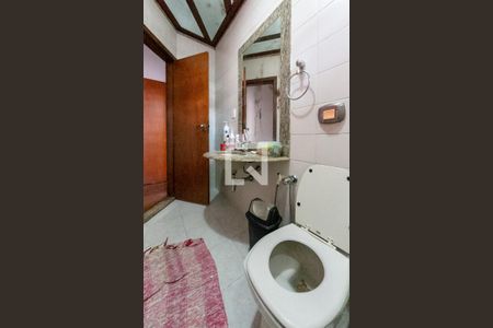 Casa à venda com 400m², 3 quartos e 2 vagasBanheiro 2