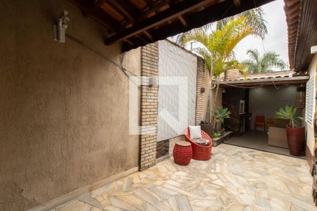 Casa à venda com 143m², 2 quartos e 2 vagasÁrea Externa