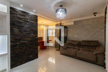 Casa à venda com 143m², 2 quartos e 2 vagasSala