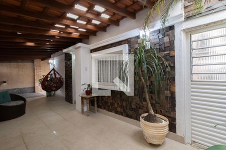 Casa à venda com 143m², 2 quartos e 2 vagasGaragem