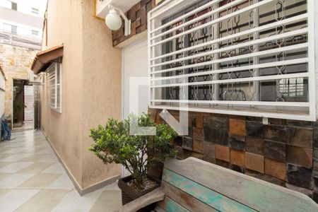 Casa à venda com 143m², 2 quartos e 2 vagasCorredor Lateral