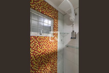 Casa à venda com 143m², 2 quartos e 2 vagasBanheiro