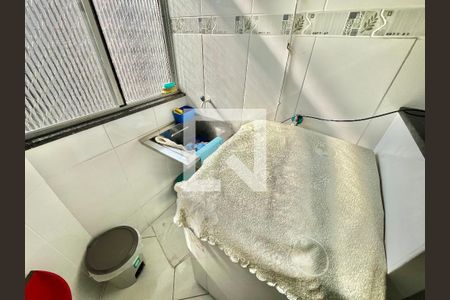 Apartamento à venda com 60m², 3 quartos e 1 vagaÁrea de Serviço