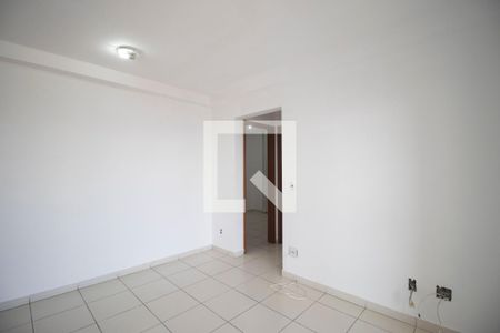 Sala de apartamento para alugar com 2 quartos, 60m² em Vila Froes, Goiânia