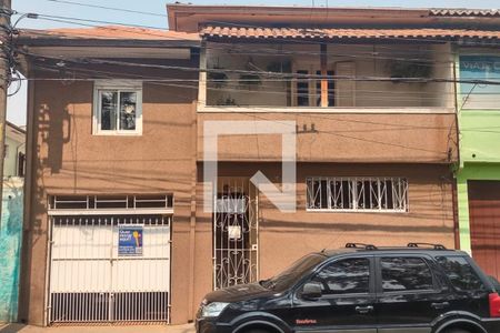 Casa à venda com 120m², 3 quartos e 1 vagaFachada