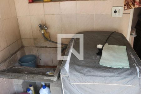 Casa à venda com 120m², 3 quartos e 1 vagaÁrea de Serviço