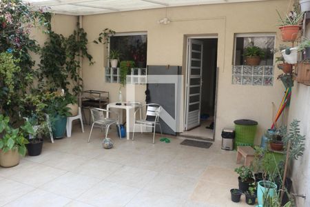 Casa à venda com 120m², 3 quartos e 1 vagaQuintal