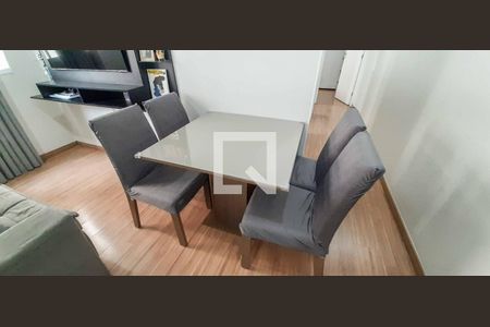 Sala de apartamento para alugar com 2 quartos, 40m² em Jardim Boa Vista (zona Oeste), Osasco