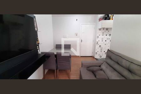 Sala de apartamento para alugar com 2 quartos, 40m² em Jardim Boa Vista (zona Oeste), Osasco