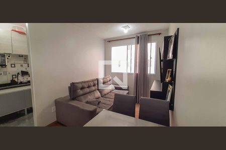 Sala de apartamento para alugar com 2 quartos, 40m² em Jardim Boa Vista (zona Oeste), Osasco