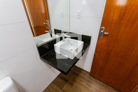Casa à venda com 131m², 3 quartos e 4 vagas Casa à venda com 131m², 3 quartos e 4 vagasBanheiro da Suíte 1