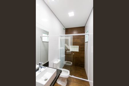 Casa à venda com 131m², 3 quartos e 4 vagas Casa à venda com 131m², 3 quartos e 4 vagasBanheiro da Suíte 2