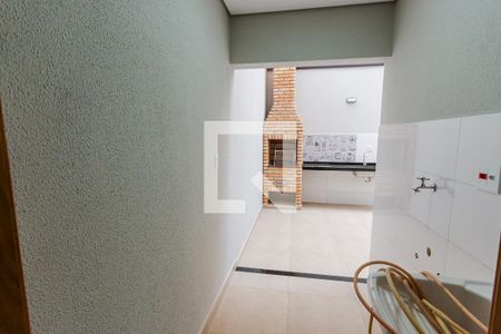 Casa à venda com 131m², 3 quartos e 4 vagas Casa à venda com 131m², 3 quartos e 4 vagasÁrea de Serviço