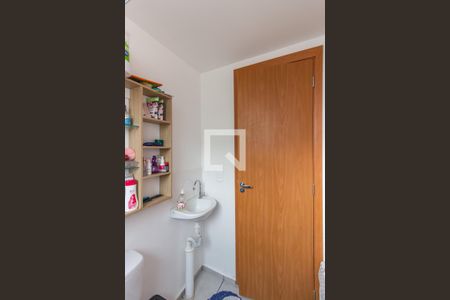 Apartamento para alugar com 43m², 2 quartos e sem vagaBanheiro