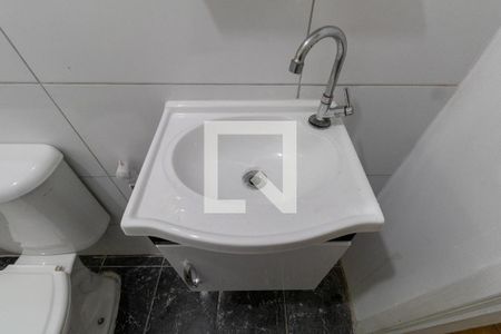 Banheiro de casa para alugar com 1 quarto, 35m² em Cidade Líder, São Paulo
