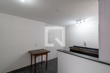 Sala e Cozinha de casa para alugar com 1 quarto, 35m² em Cidade Líder, São Paulo