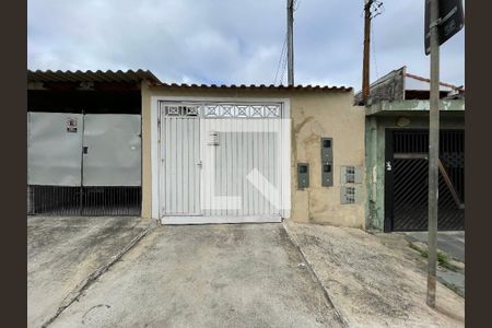 Fachada de casa para alugar com 1 quarto, 35m² em Cidade Líder, São Paulo