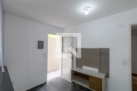 Sala e Cozinha de casa para alugar com 1 quarto, 35m² em Cidade Líder, São Paulo