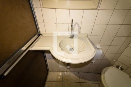 Casa à venda com 130m², 3 quartos e 2 vagasBanheiro de Serviço