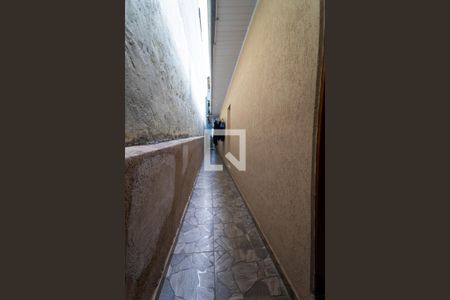 Casa à venda com 130m², 3 quartos e 2 vagasCorredor