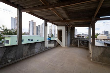 Casa à venda com 130m², 3 quartos e 2 vagasTerraço