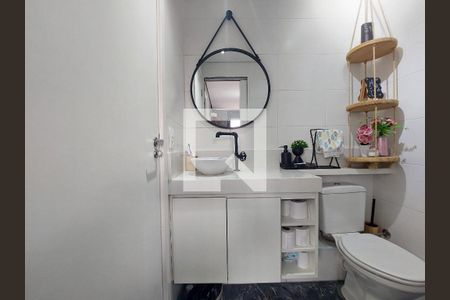 Apartamento para alugar com 34m², 2 quartos e sem vagaBanheiro